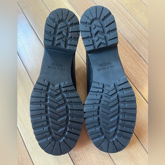 Cole Haan Woman’s Black Leather Lace-Up Heeled Oxfords   Size 11B - Picture 5 of 9